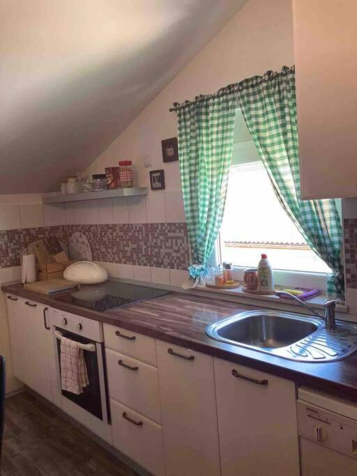 Apartment Near The Beach Split Bagian luar foto