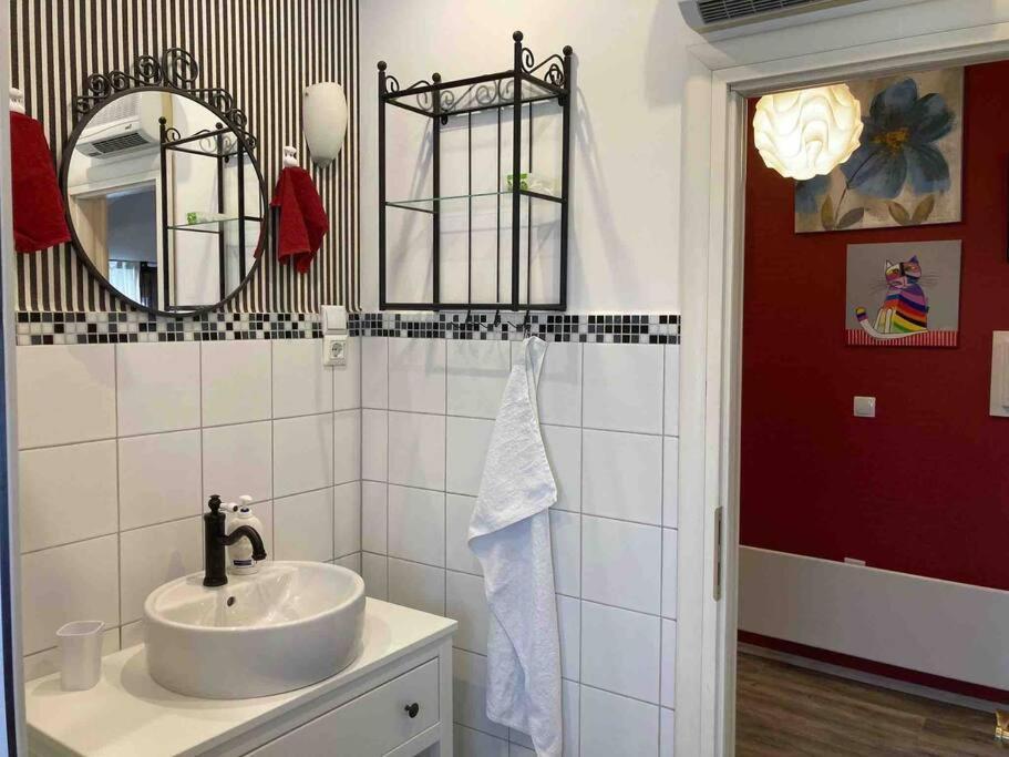 Apartment Near The Beach Split Bagian luar foto